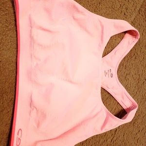 sport bra
